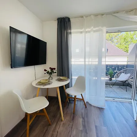 公寓 Close To Center App With Balcony With Haningchair Netflix And Self Check In *